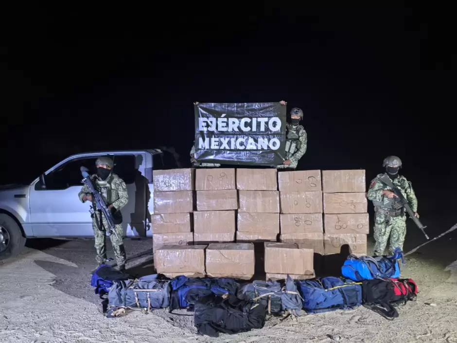 Ej�rcito asegura cerca de 700 kilos de metanfetamina