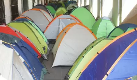 Plant�n de la CNTE en el Z�calo y en las calles de las inmediaciones del Centro