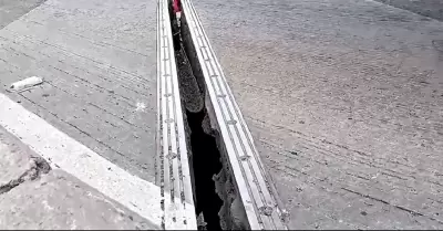 Deterioro visible en el puente de El Chaparral