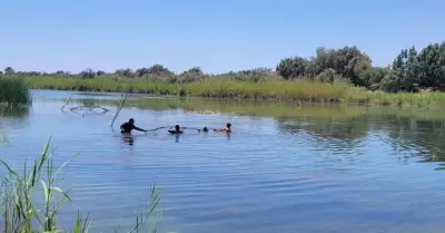 Muere hombre tras intentar rescatar a familia arrastrada por canal en el Valle d