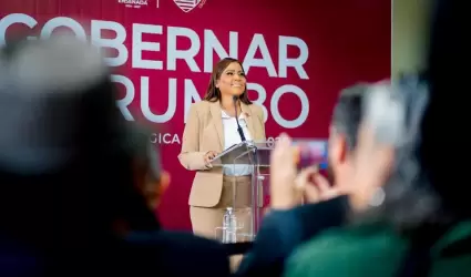 Claudia Agat�n