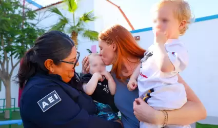 FGE re�ne a madre con sus hijos tras localizarlos en San Felipe por Alerta Amber