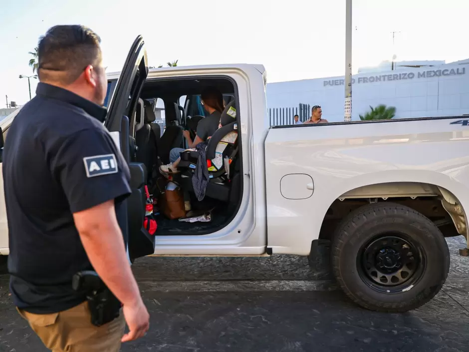 FGE reúne a madre con sus hijos tras localizarlos en San Felipe por Alerta Amber Internacional