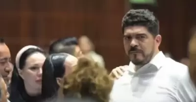 Diputado de Morena reta a golpes a legislador del PRI