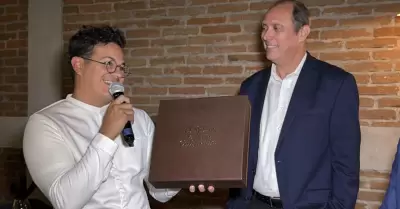Christopher Teal se despide de Tijuana; dejar� Consulado en el verano