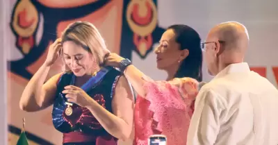 Reconocen a Teresita Balderas con galard�n nacional por liderazgo y trayectoria.