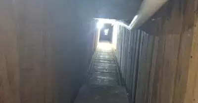 Localizan t�nel hacia la frontera durante cateo en Tijuana