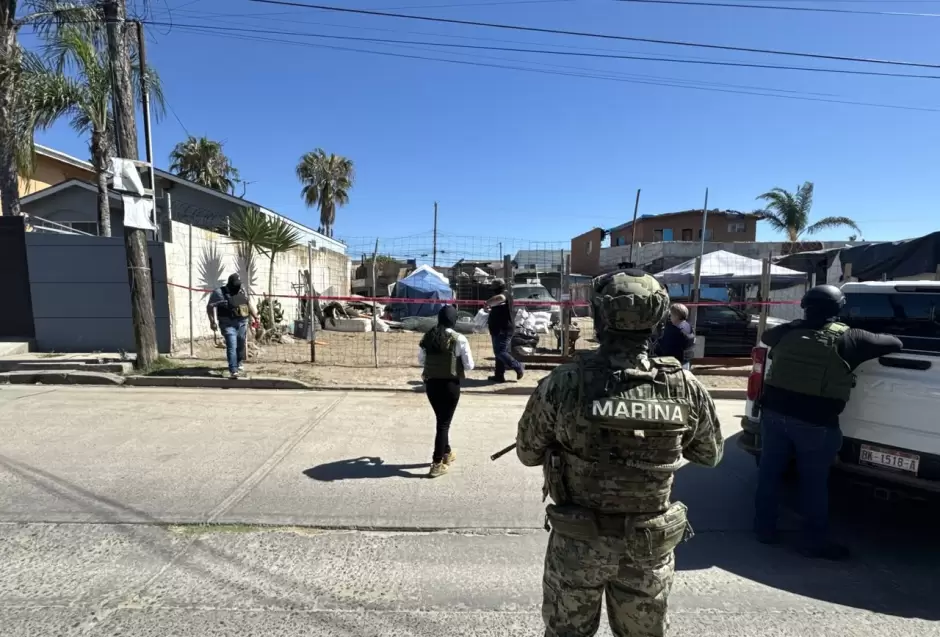 Localizan t�nel hacia la frontera durante cateo en Tijuana