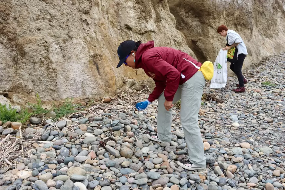 Retiran m�s de una tonelada de basura en playas de Tijuana