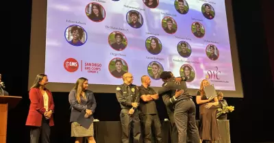 Se grad�an 17 j�venes del programa EMS Corps del Condado de San Diego