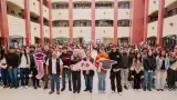 Juventud BC entrega becas Jobec a estudiantes de Playas de Rosarito