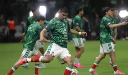 Partido amistoso entre las Selecciones Nacionales de Futbol de M�xico y Serbia.