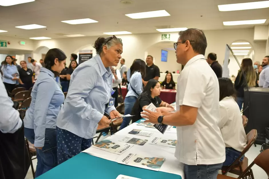 Acerca Poder Judicial de Baja California servicios de mediación y conciliación a la comunidad