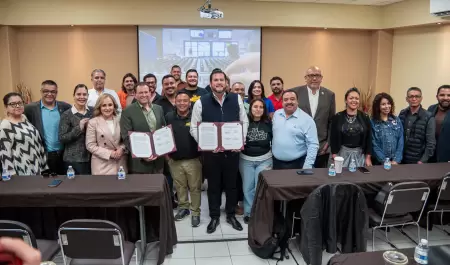 Firma Burgue�o convenio con sindicato de radiodifusi�n, televisi�n y telecomunic