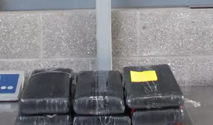 CBP decomisa fentanilo, coca�na y metanfetamina en cruces de San Ysidro y Calexi