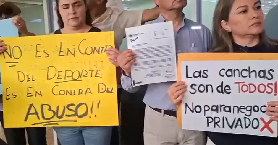 Exigen hagan efectiva orden de desalojo de academia de básquetbol de cancha pública en Lomas Hipódromo