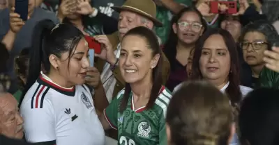 Sheinbaum acude al Deportivo Hermanos Galeana para ver Mundial