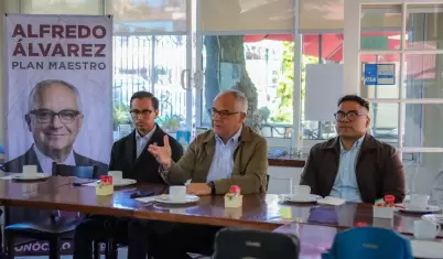 Alfredo �lvarez y j�venes abogados plantean modernizaci�n del sistema judicial