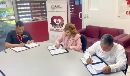 Firma de convenio con CECATI 144 para capacitar a j�venes del Albergue Temporal 