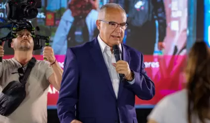 Alfredo �lvarez