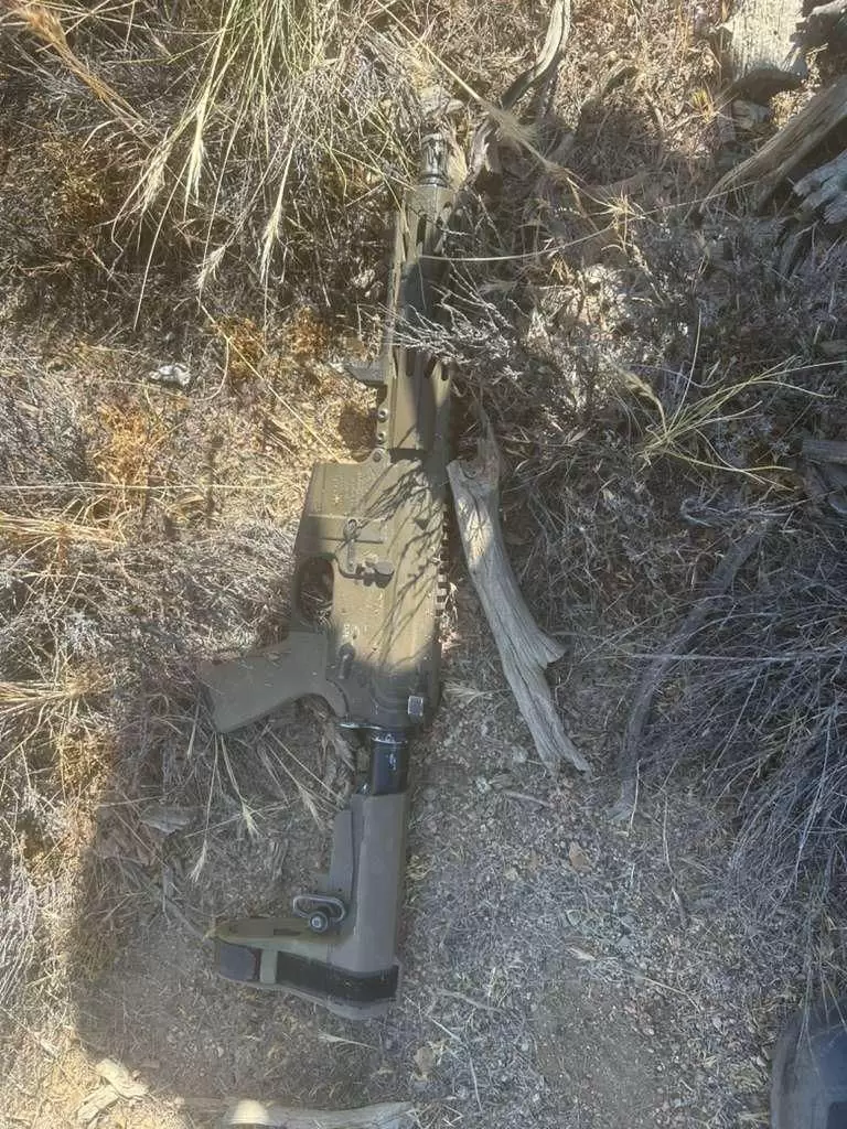 Operativo de la Fuerza Estatal deja armas y equipo táctico decomisados
