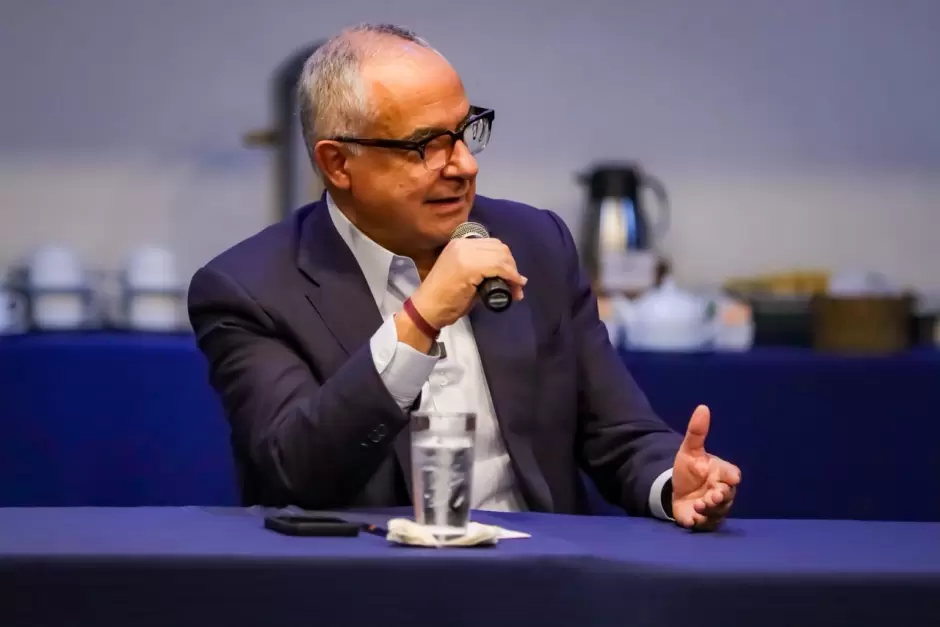 Alfredo Álvarez
