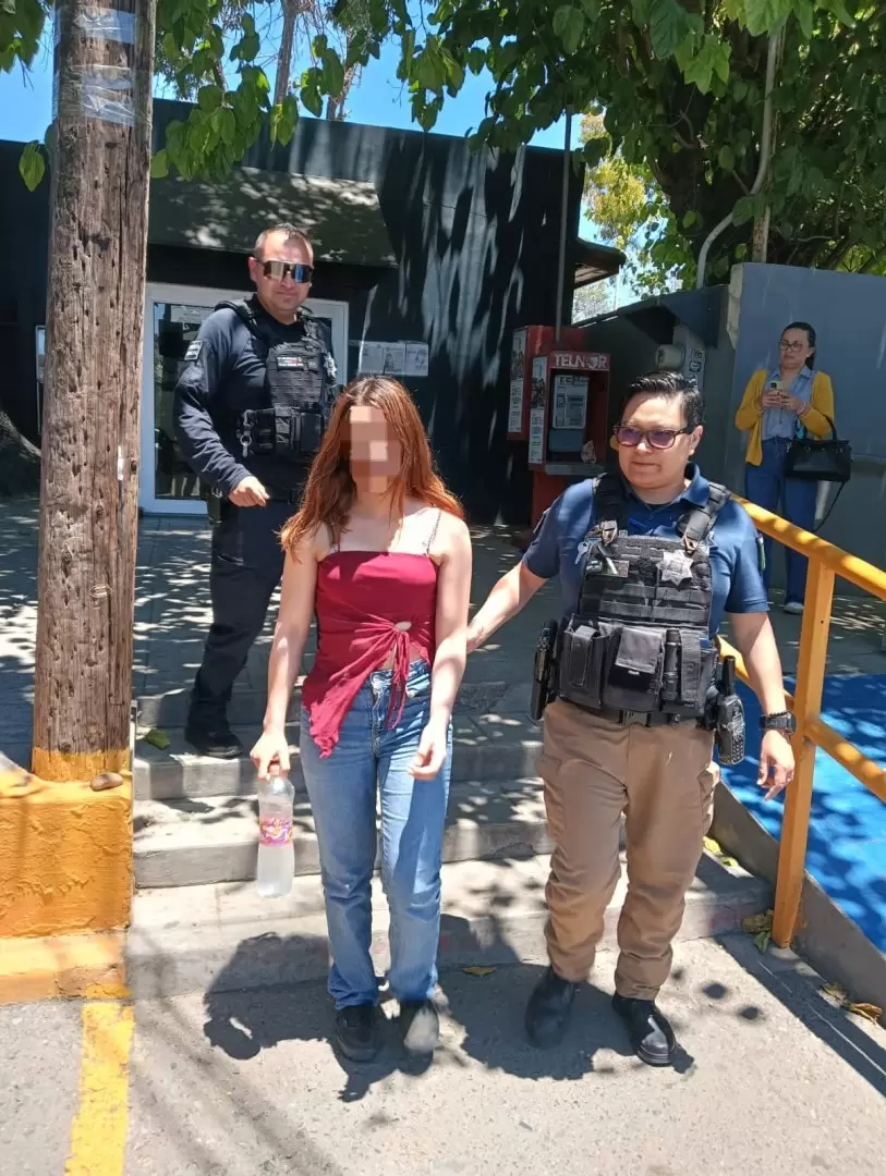 Encuentran sana y salva a adolescente con reporte de desaparici�n