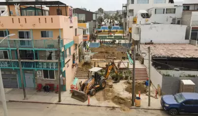 Obras de rehabilitaci�n sanitaria en Playas de Tijuana