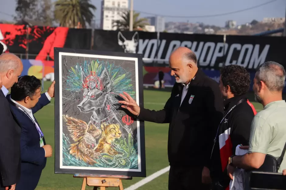 Irán cierra preparación en Tijuana rumbo a su duelo contra Egipto entre homenajes e intercambio de reconocimientos