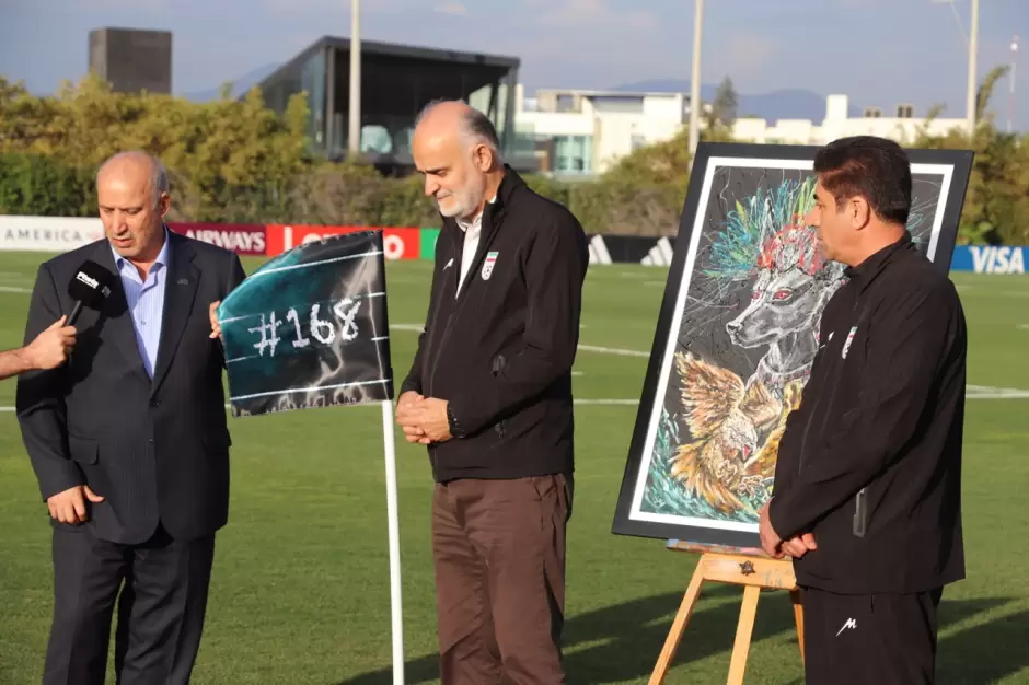 Irán cierra preparación en Tijuana rumbo a su duelo contra Egipto entre homenajes e intercambio de reconocimientos