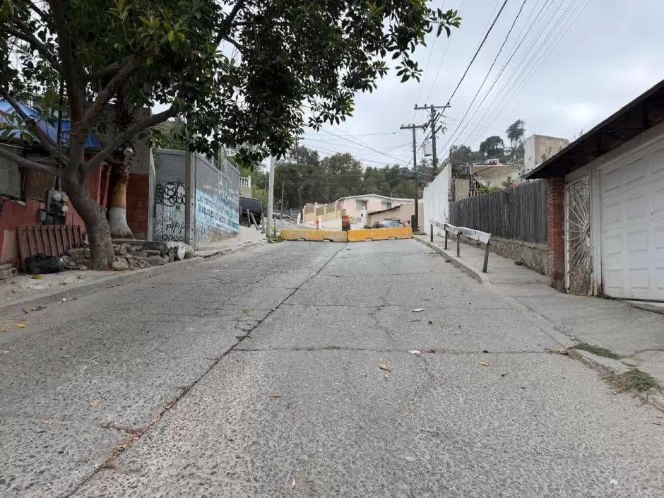 Cierre parcial vehicular en avenida Gu�a Roji por obras de rehabilitaci�n