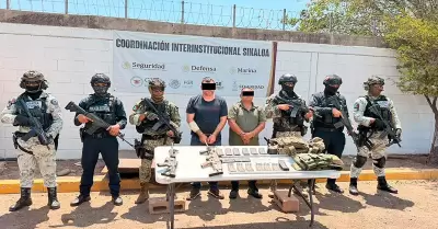 Detienen al "G�ero Pink" y al exdirector de Seguridad P�blica y Tr�nsito Municip