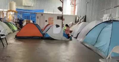 Obst�culos como falta de documentos frenan integraci�n de refugiados en Tijuana