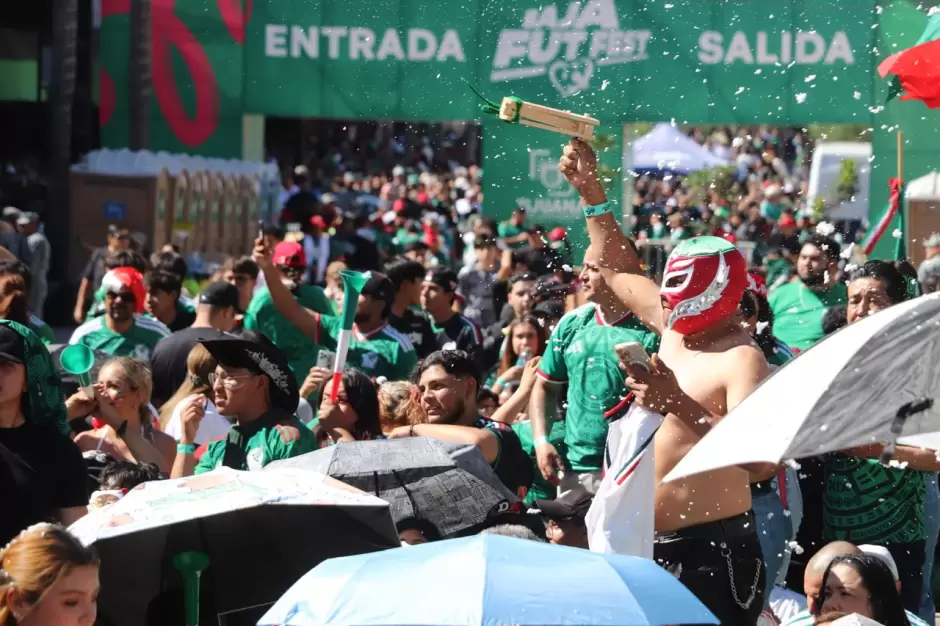México cae, pero Tijuana aplaude su histórico Mundial