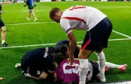VIDEO La celebraci�n le sali� cara: Henderson se fractura el brazo tras vencer a M�xico