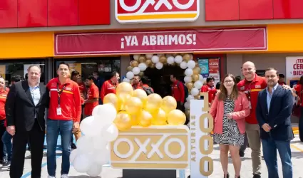 Tienda OXXO n�mero 1000 en Baja California