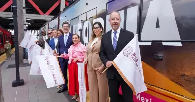 Baja California promociona sus siete destinos en el MTS Trolley de San Diego dur