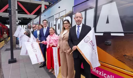 Baja California promociona sus siete destinos en el MTS Trolley de San Diego dur