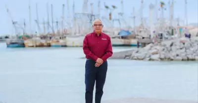 Dialoga Alfredo �lvarez con sector pesquero de San Felipe