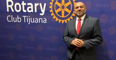 Toma protesta Gildardo Osuna como presidente del Club Rotario Tijuana