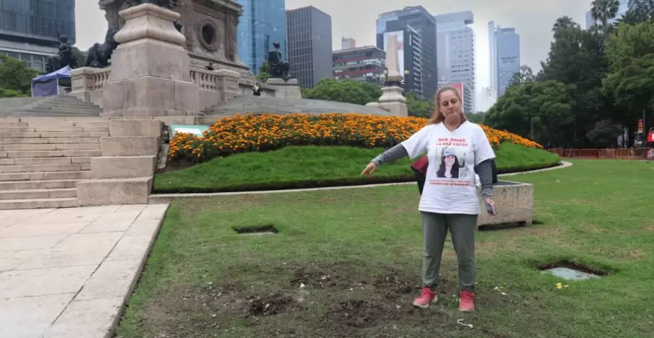 Autoridades retiraron el antimonumento por los desaparecidos instalado frente al Ángel de la Independencia,