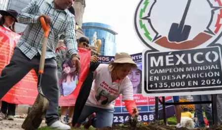 Antimonumento de los m�s de m�s de 135 mil personas desaparecidas.