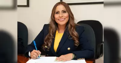 Claudia Agat�n