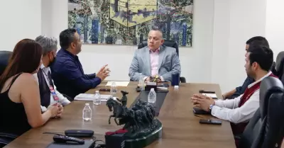 Gobierno de Baja California mantiene abierto apoyo para evitar cortes de luz a f