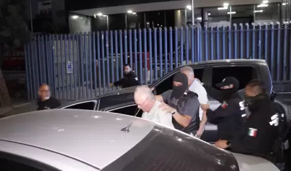 FGR neg� a familia ver a Ruffo Appel y a mostrar orden de aprehensi�n