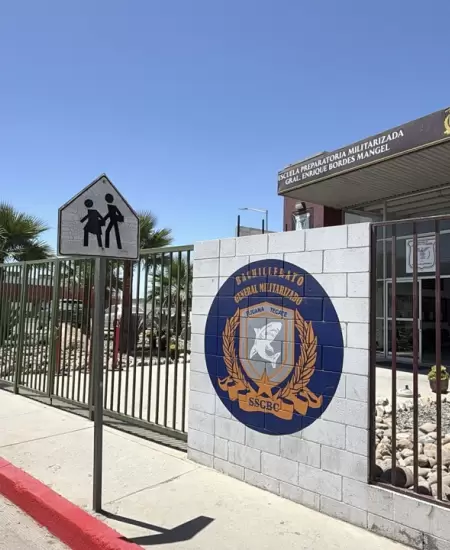 Baja California mantendr� sus dos preparatorias "militarizadas"; no hay en educa