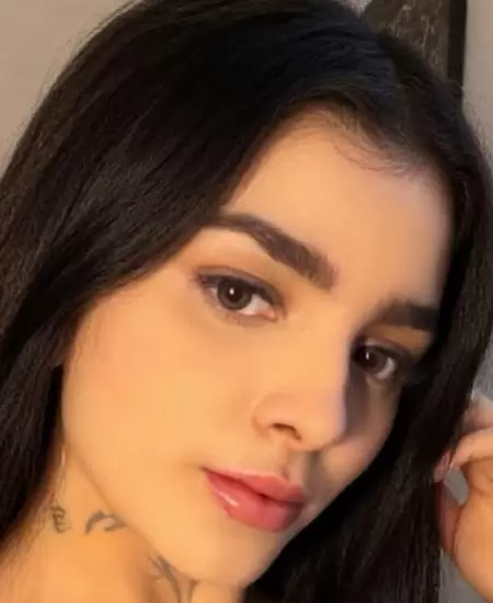 Karely Ruiz