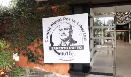Se instala en BC comit� plural que pide la libertad del exgobernador Ruffo Appel