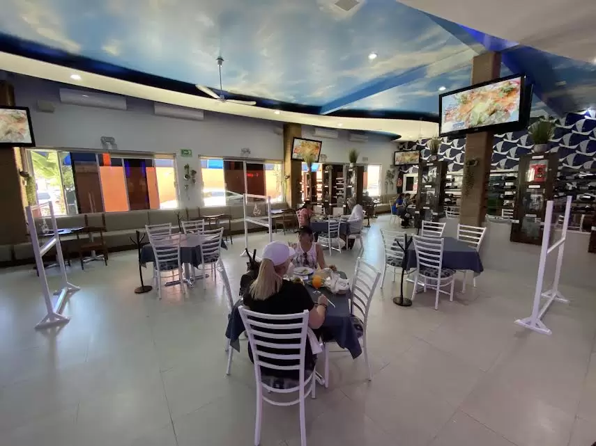 Se reduce rentabilidad en restaurantes de Tijuana por alza en costos operativos y carga laboral