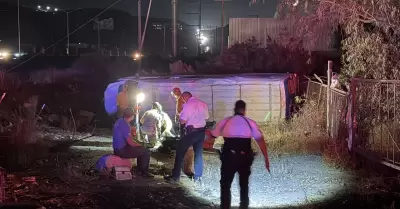 5 muertos y 17 heridos deja choque en el 2000 entre "Azul y Blanco" con un parti